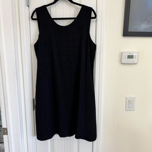 Laura Petites Size 16 Perfect Lil Black Elegant Midi Dress